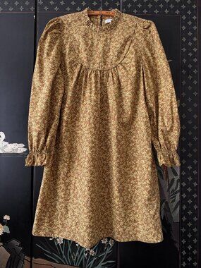 Doen Marabella Mini Dress in Gold Winter Floral - Size M